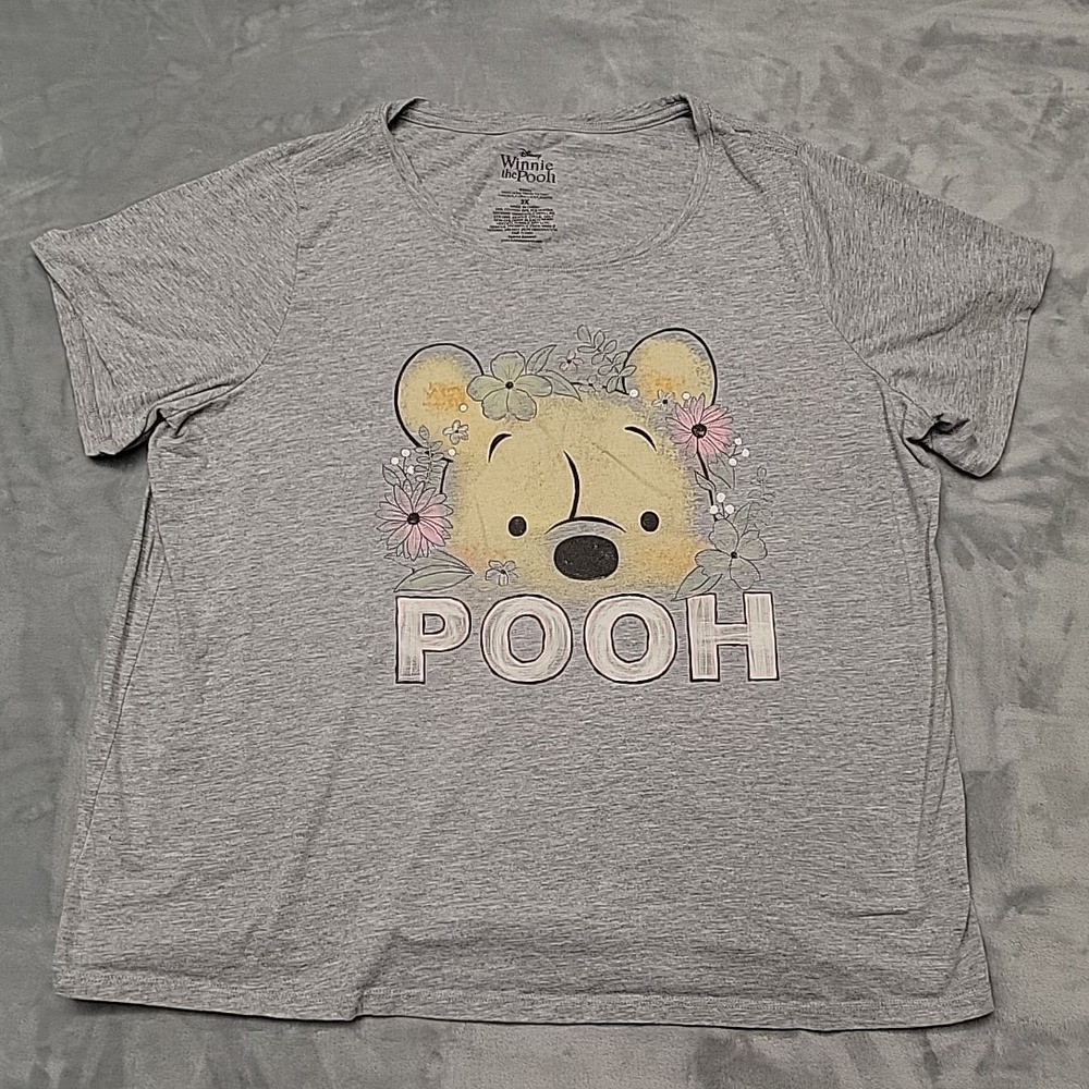 Disney Winnie The Pooh Shirt Womens 2X Gray Graphic Tee Floral Cottagecore